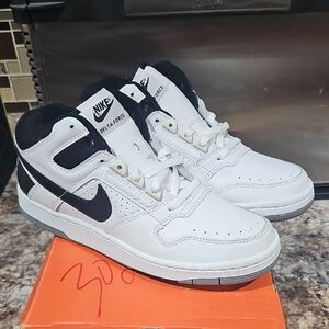 Nike Delta Force 3/4